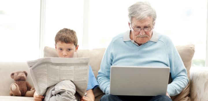Anziani davanti alla Tv, ma cresce il numero di chi utilizza Internet