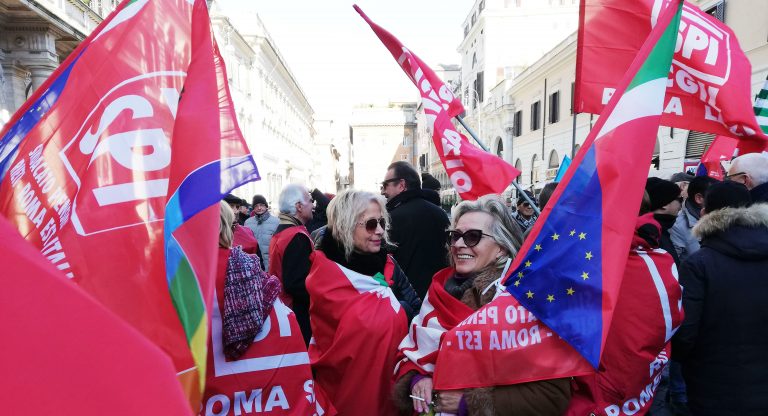 Pensionati in piazza in tutta Italia contro stop a rivalutazione. Manifestazione nazionale a inizio 2019
