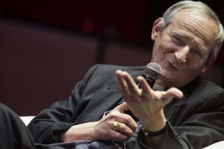 Immigrazione e diritti al congresso Spi con monsignor Zuppi e Carofiglio