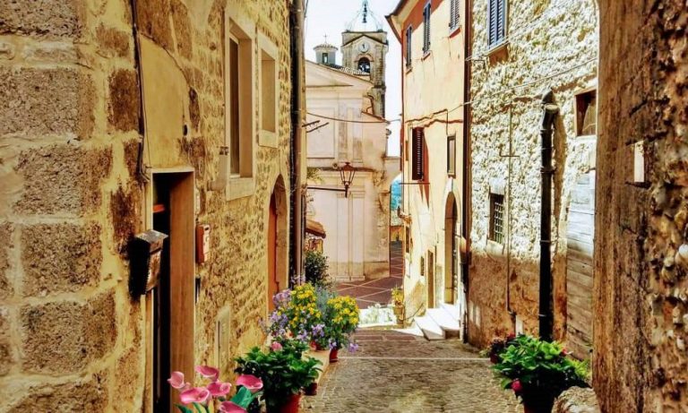 Recupero aree interne. La rinascita di un borgo
