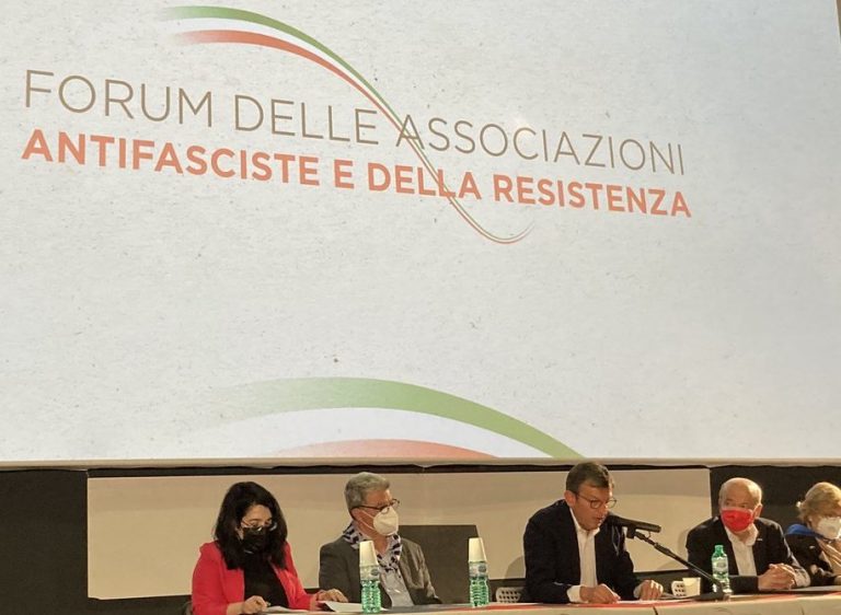 Forum associazioni antifasciste: Rispettate la legge, sciogliete i gruppi neofascisti