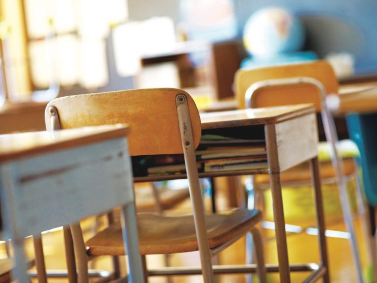 La scuola? Ha sempre meno studenti