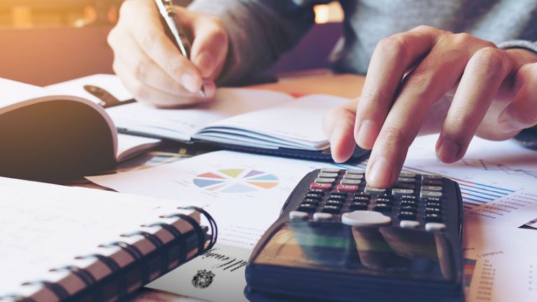 Antitrust contro le aziende energetiche. Cosa cambia per i consumatori