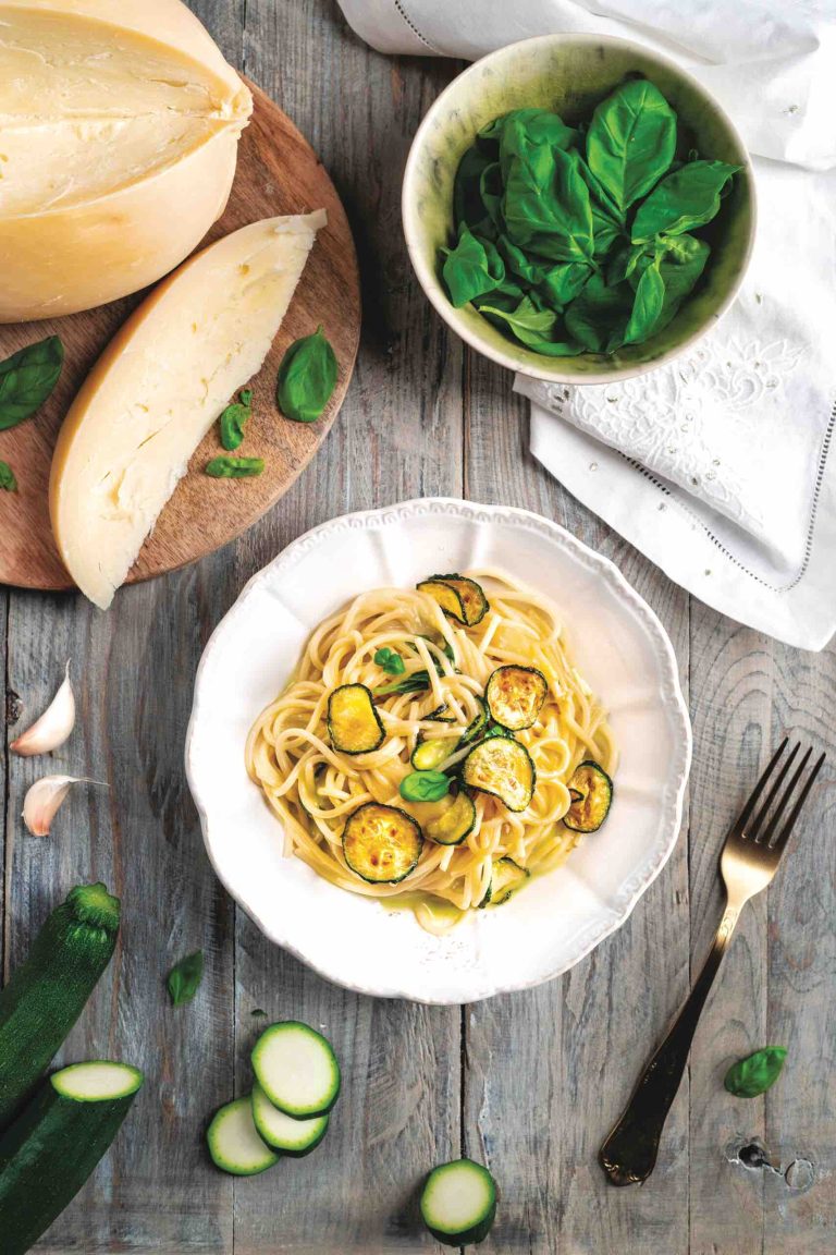 Spaghetti alla Nerano. Due ingredienti d’eccellenza per un piatto dal gusto intenso