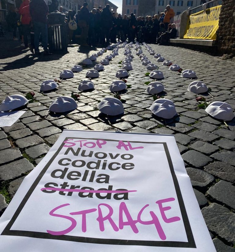 Presidi e flash mob contro l’approvazione del “codice della strage”